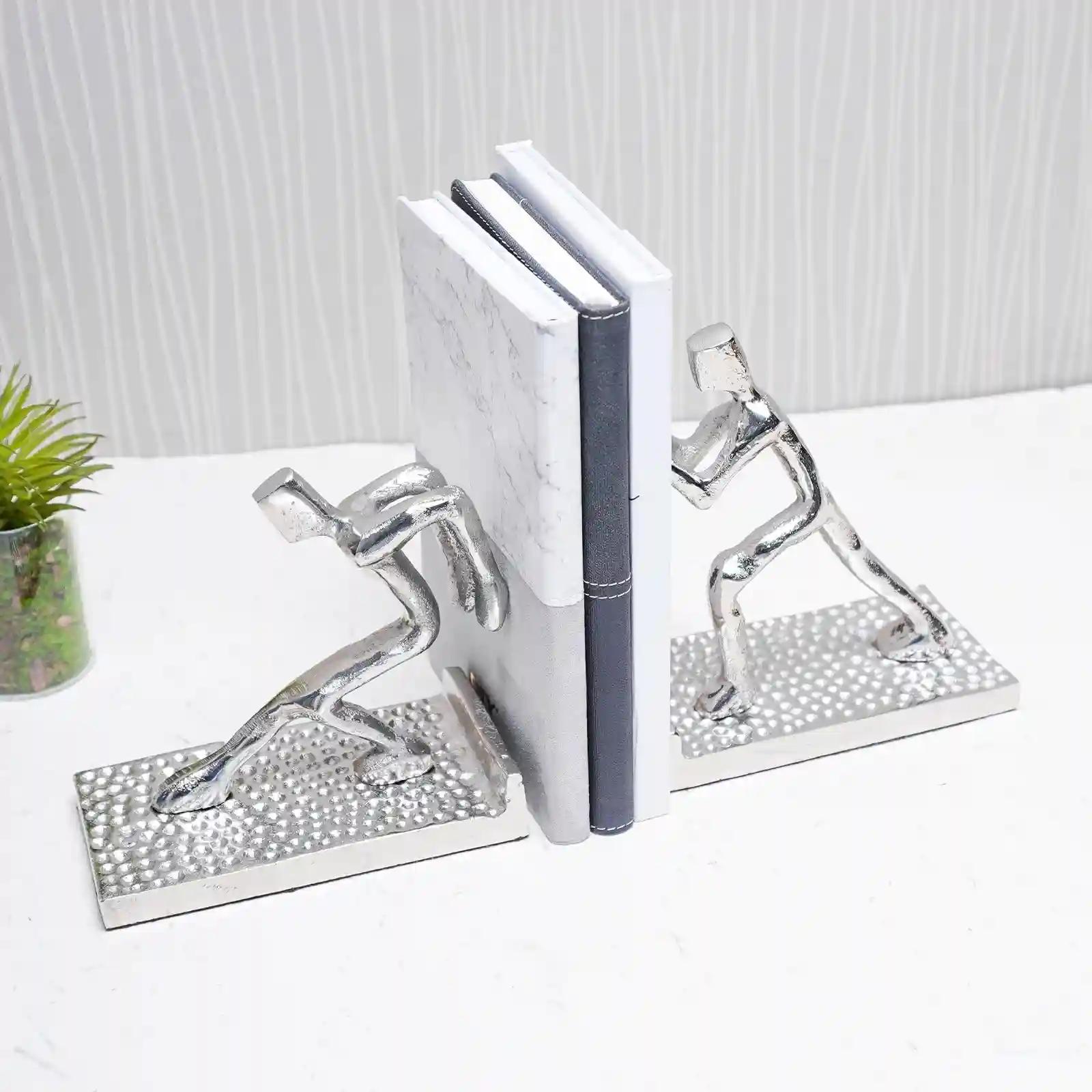 CASA DECOR Colossal Unity Sculpture Bookends Decorative Aluminium Bookends Desktop Book Shelf Organiser for Office Decor, Home, Living Room, School & Library (Pack of 2)